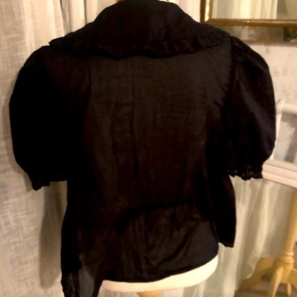 (SOLD) a.n.a See-through coquette blouse 100% cotton - Picture 2 of 3